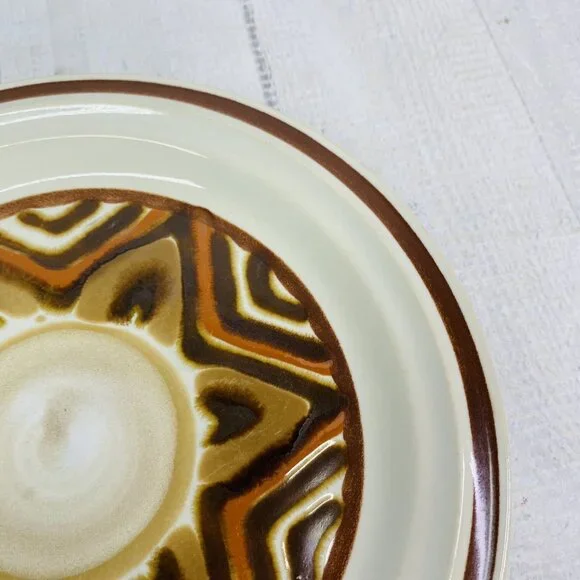 Vintage Acsons MONTEZUMA 8675 Oven Safe Beige Round Stoneware Salad Plates Set 4